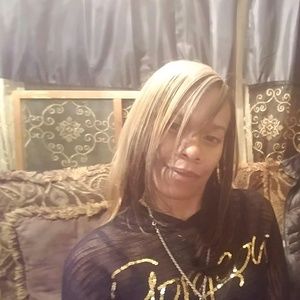 Meet your Posher, Neo may